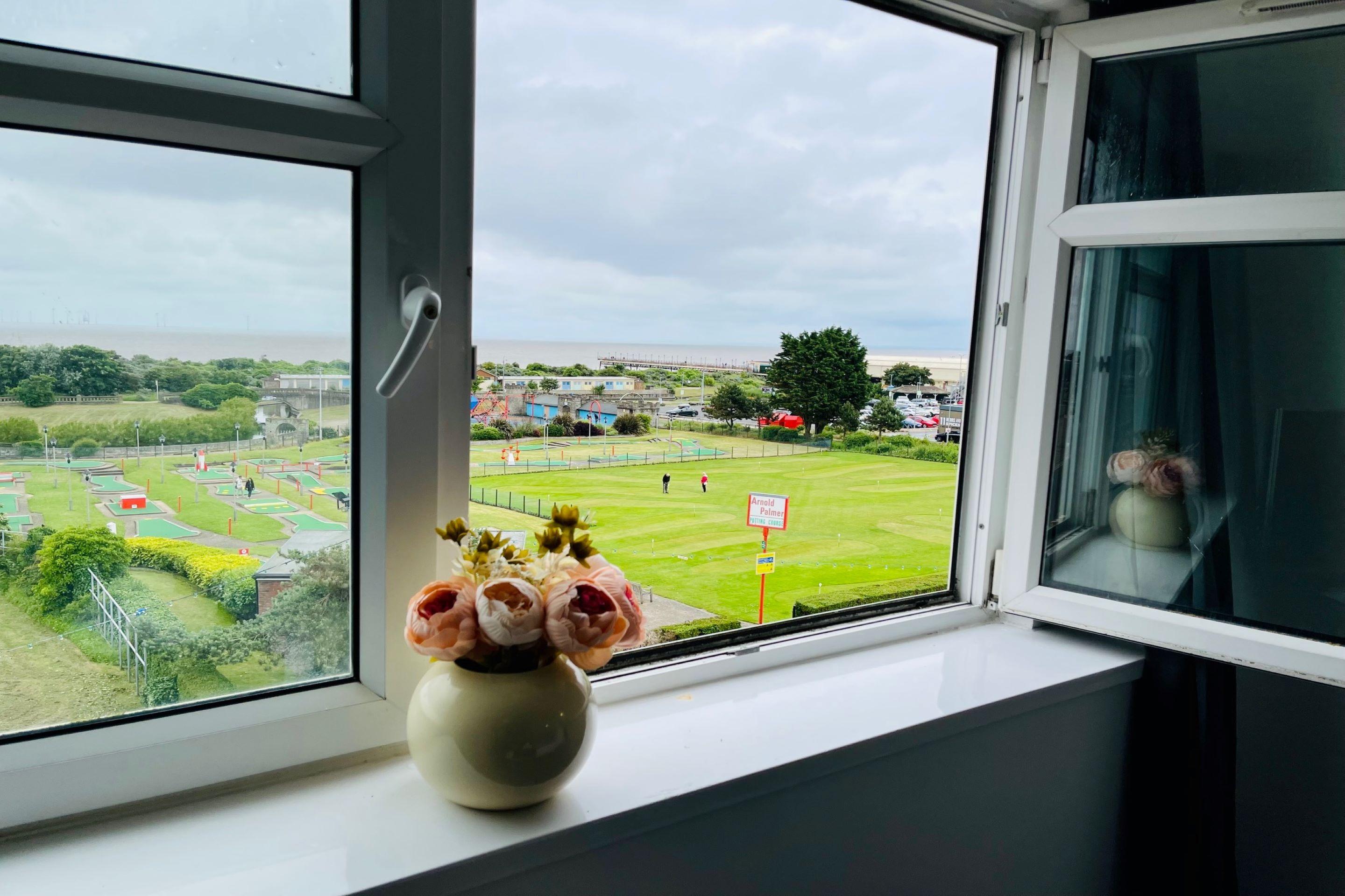 Oyo The Sun Hotel Skegness Esterno foto