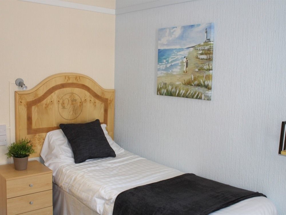 Oyo The Sun Hotel Skegness Esterno foto